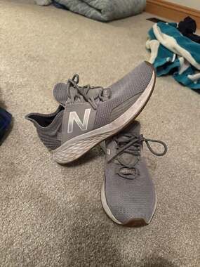 New Balance Women's Fresh Foam Roav V1 Whisper Grey Running Shoes